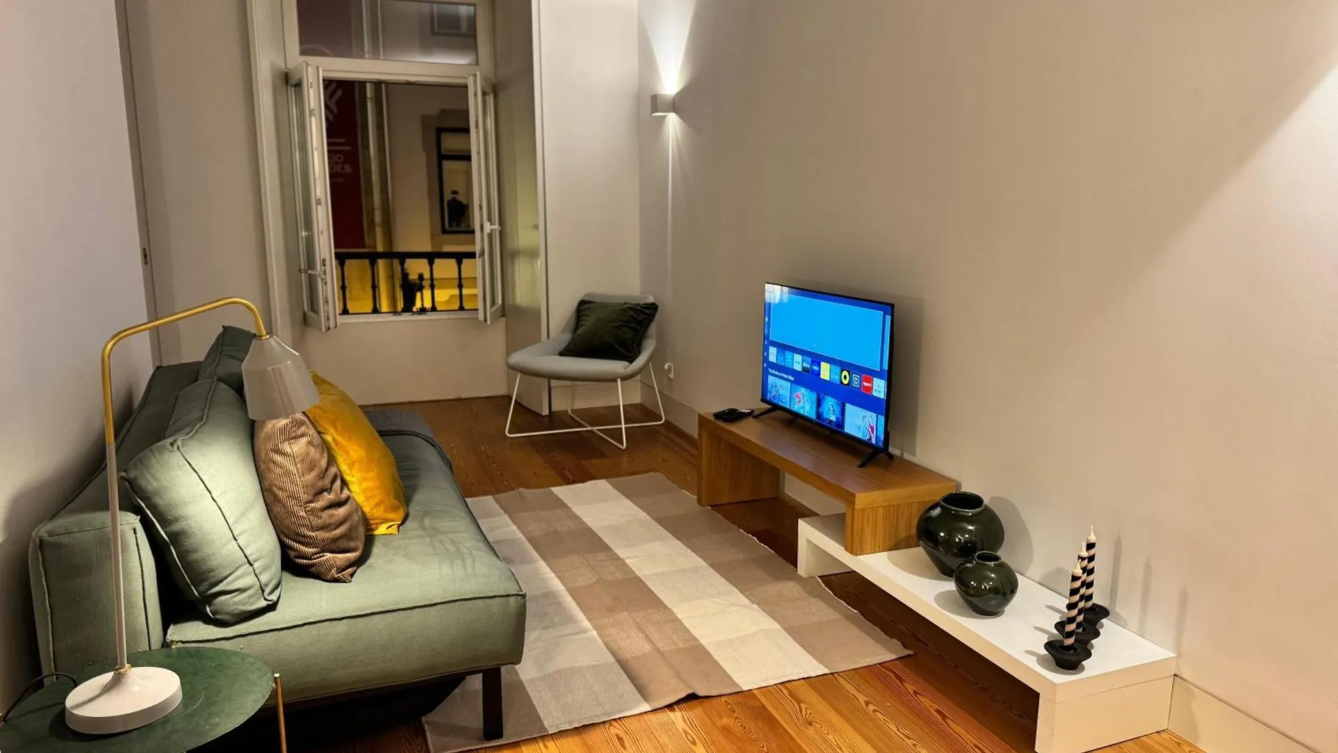 Lägenhet Rua Do Crucifixo Cozy 1 Bedroom 2J Lisboa